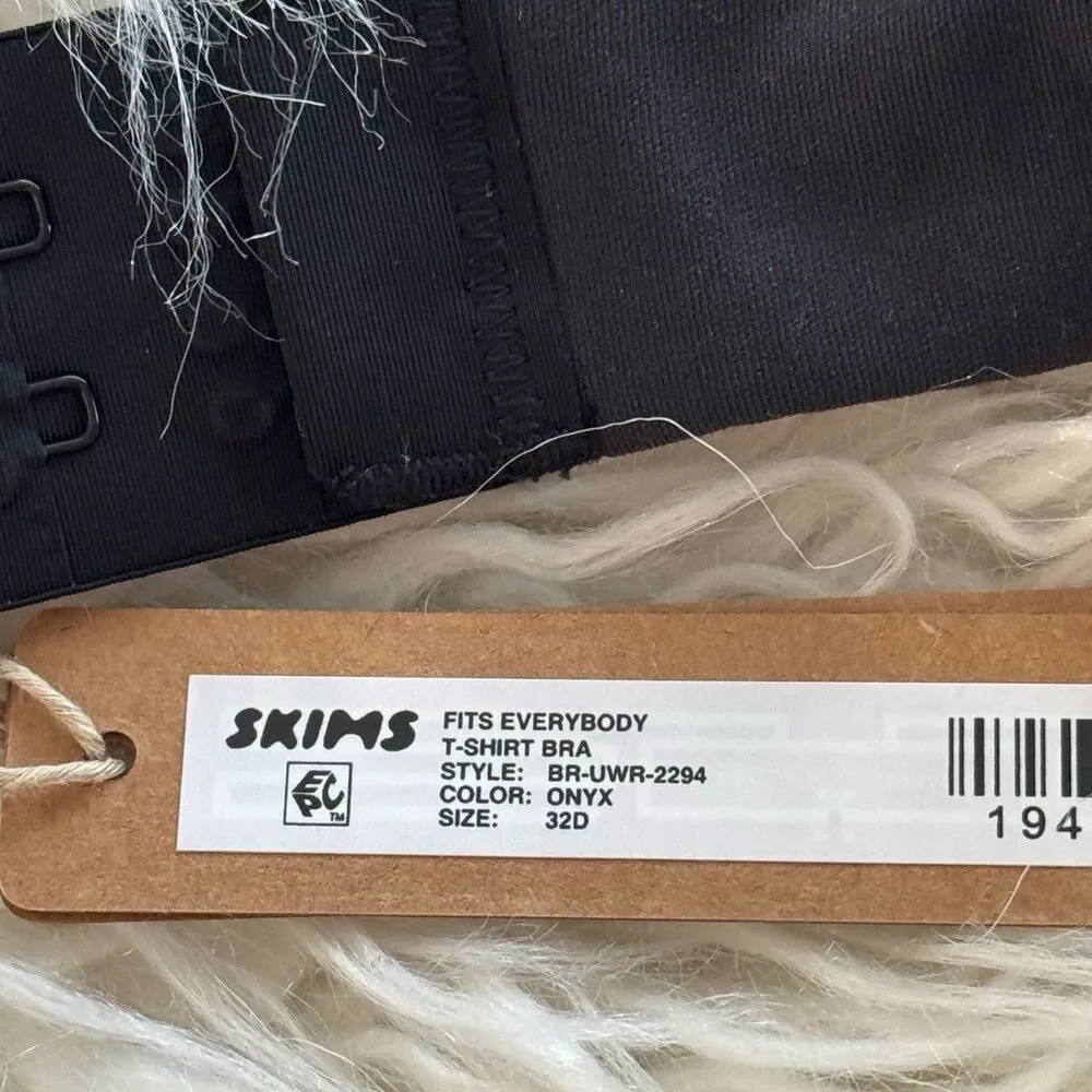 Skims Fits Everybody T-shirt Bra Onyx Size 32D - Picture 7 of 7
